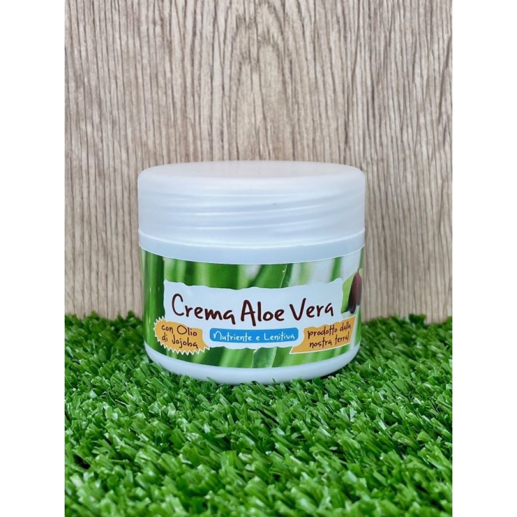 Crema all'Aloe Vera e Jojoba: Idratante e lenitiva 50ml