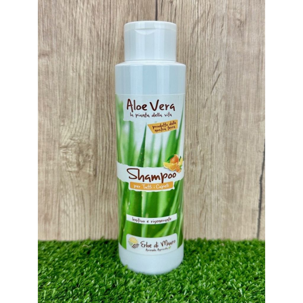 Shampoo all'Aloe Vera per tutti i Capelli